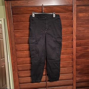 American Eagle Cargo/Joggers